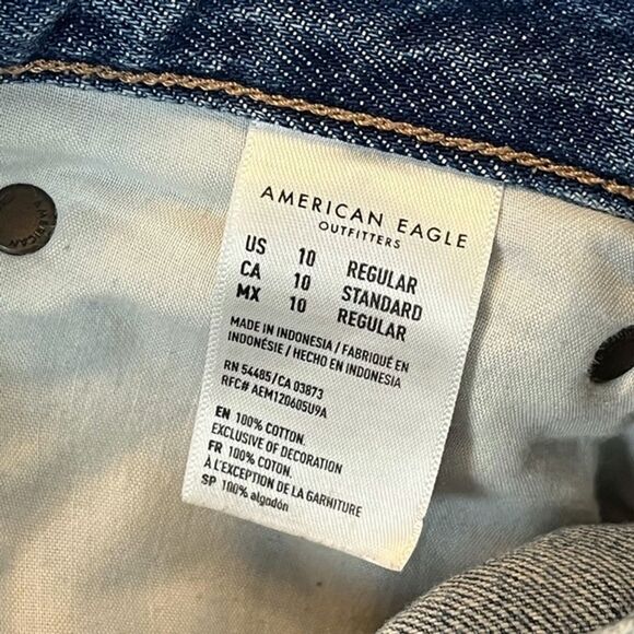 American Eagle Women's 90s Boyfriend Distressed Blue Jeans High Rise Zip Fly 10 - Picture 16 of 16